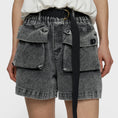 Afbeelding laden in Galerijviewer, utitlity shorts jog denim
