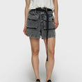 Afbeelding laden in Galerijviewer, utitlity shorts jog denim
