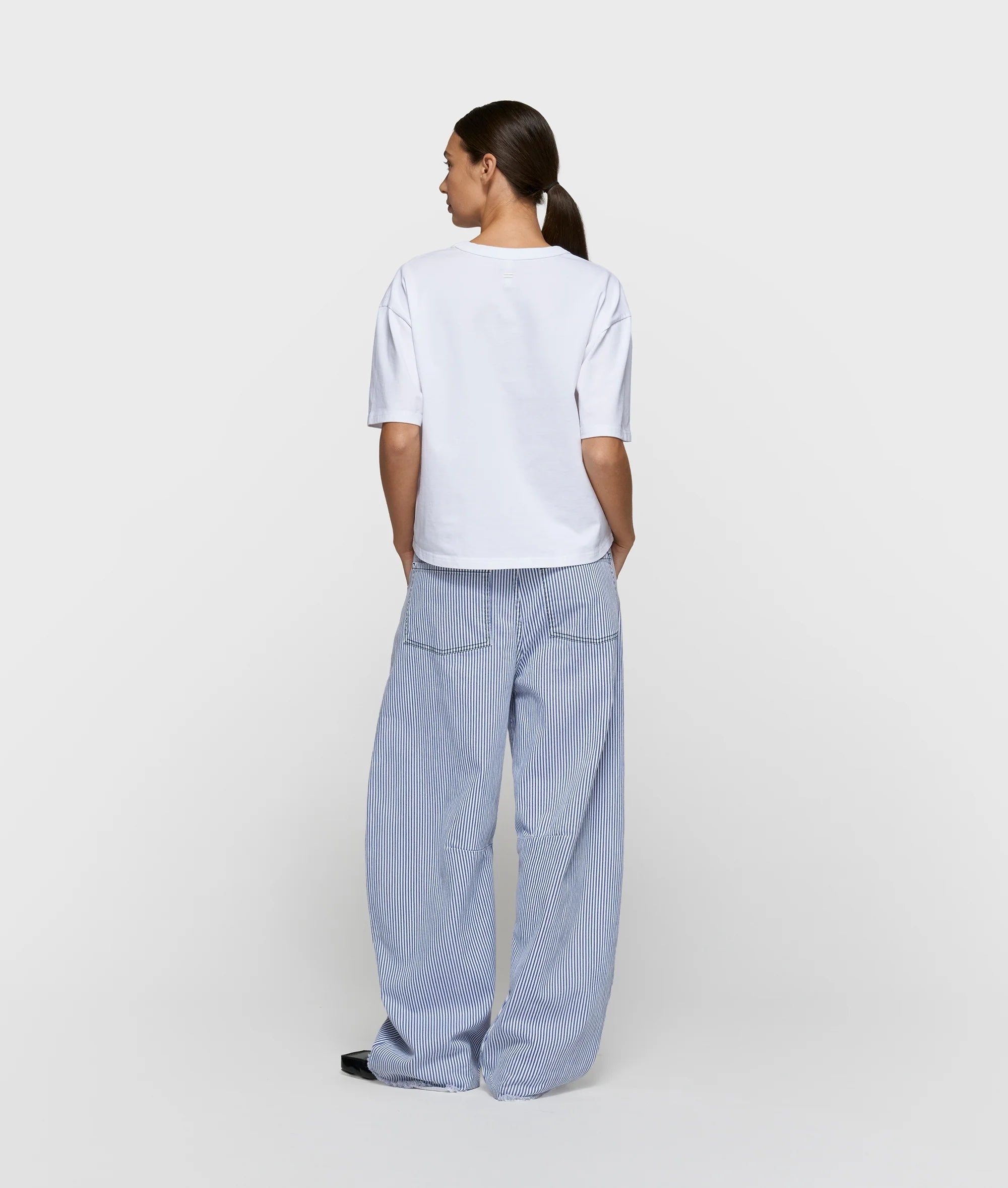 thick cotton v-neck tee