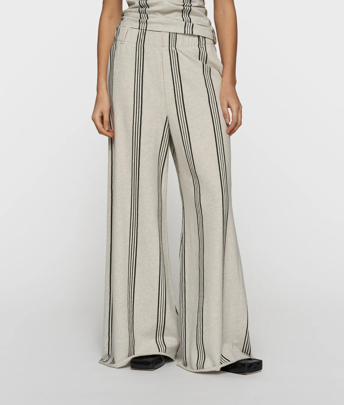 wide leg jogger stripes