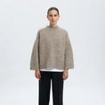Load image into Gallery viewer, SLFGABRIELLA LS KNIT NEW O-NECK NOOS

